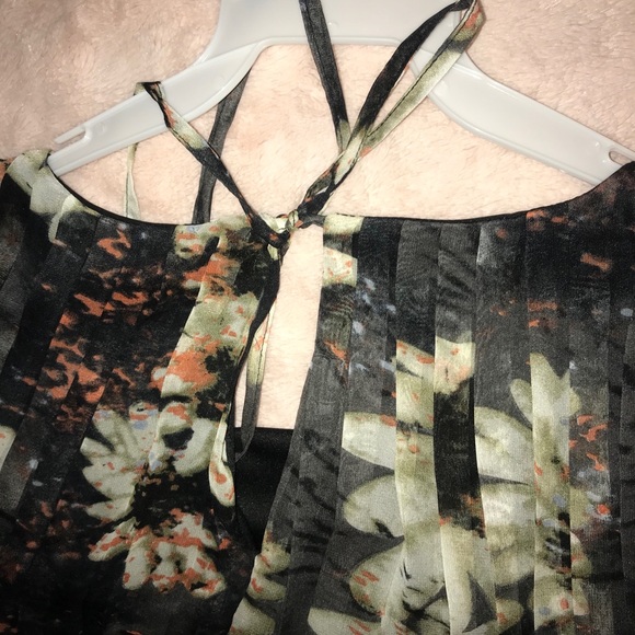 Mid way dress - Picture 2 of 2